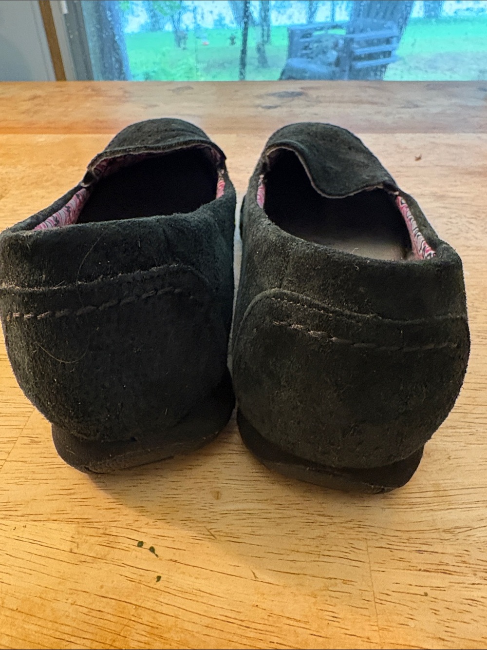 Skechers Black Suede Slip-On Loafers with Pink Lining size 7.5 - Picture 4 of 5